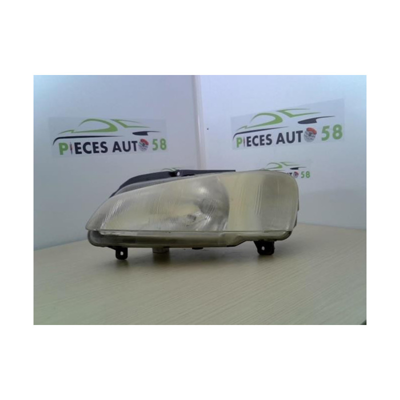 Optique avant principal gauche (feux)(phare) PEUGEOT 106 PHASE 2 d’occasion