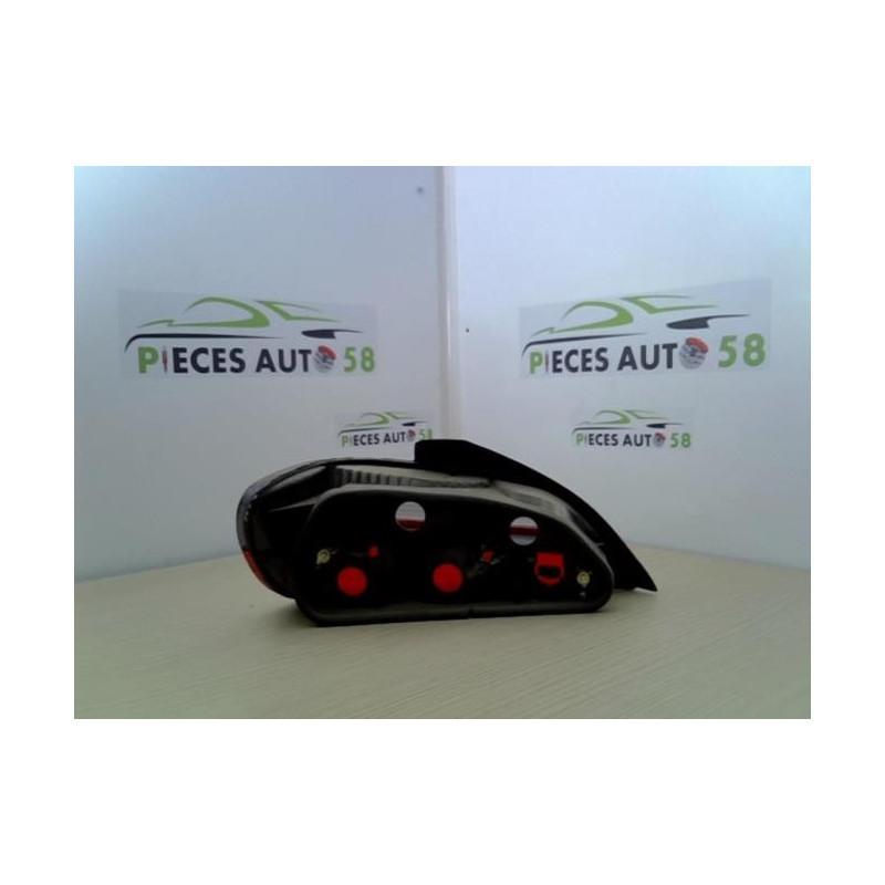 Feu arriere principal droit (feux) PEUGEOT 406 PHASE 1 d’occasion