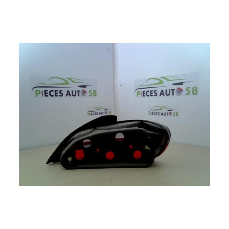 Feu arriere principal gauche (feux) PEUGEOT 406 PHASE 1 d’occasion