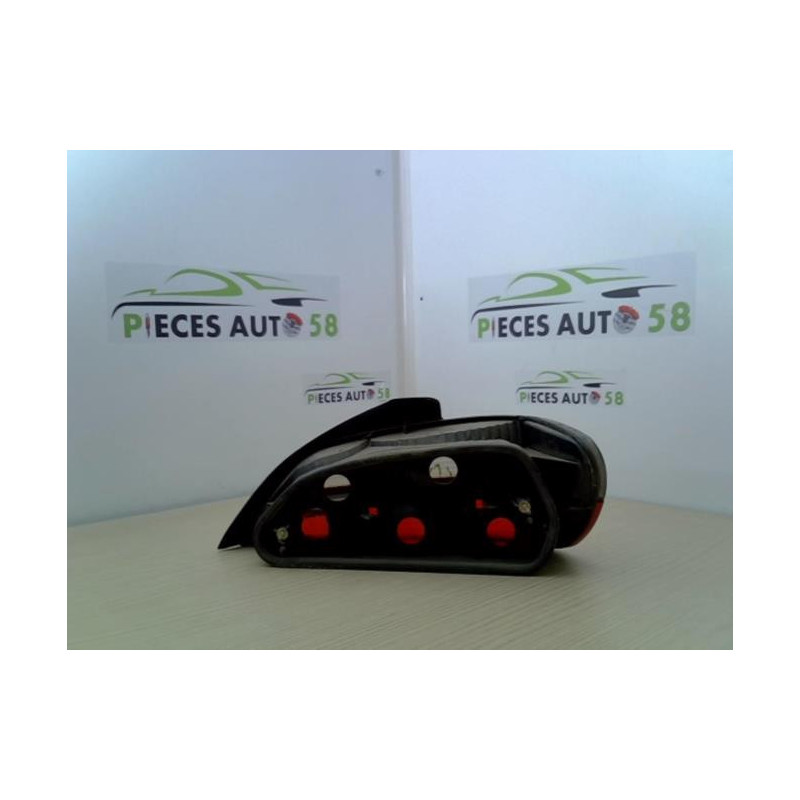 Feu arriere principal gauche (feux) PEUGEOT 406 PHASE 1 d’occasion