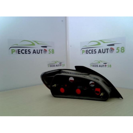 Feu arriere principal droit (feux) PEUGEOT 406 PHASE 1 d’occasion