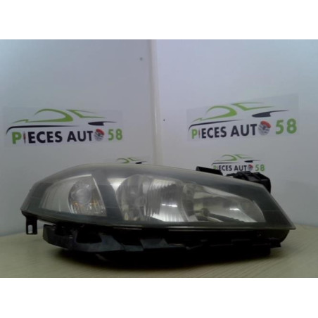 Optique avant principal droit (feux)(phare) RENAULT LAGUNA 2 PHASE 2 d’occasion