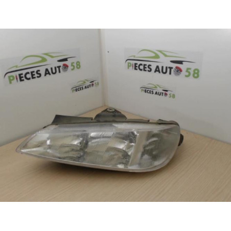 Optique avant principal gauche (feux)(phare) PEUGEOT 406 PHASE 1 d’occasion