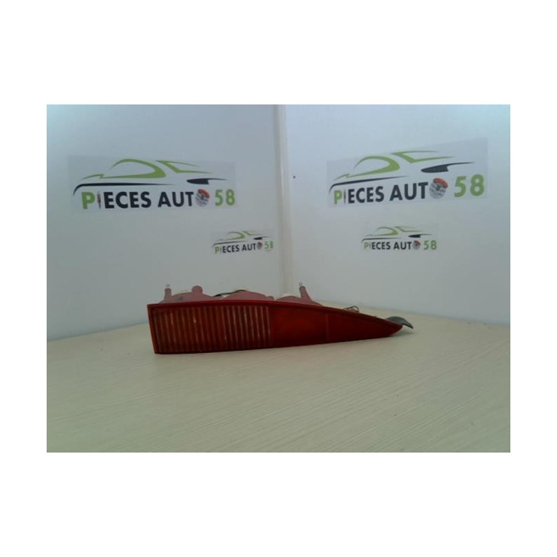 Feu arriere principal gauche (feux) CITROEN C5 1 PHASE 1 BREAK d’occasion