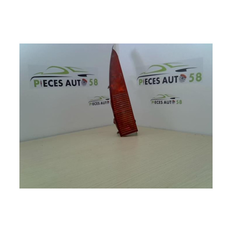 Feu arriere principal droit (feux) CITROEN C5 1 PHASE 2 BREAK d’occasion