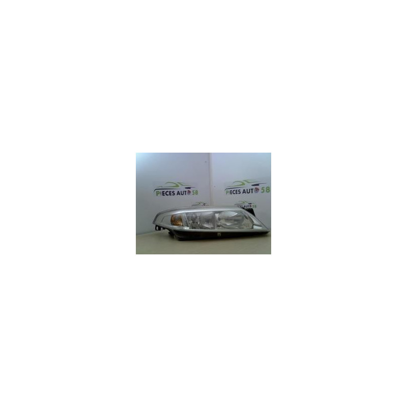 Optique avant principal droit (feux)(phare) RENAULT LAGUNA 2 PHASE 1 d’occasion