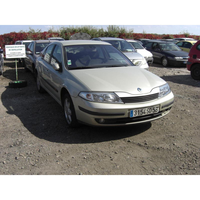 Optique avant principal droit (feux)(phare) RENAULT LAGUNA 2 PHASE 1 d’occasion