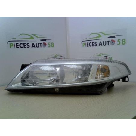 Optique avant principal gauche (feux)(phare) RENAULT LAGUNA 2 PHASE 1 d’occasion