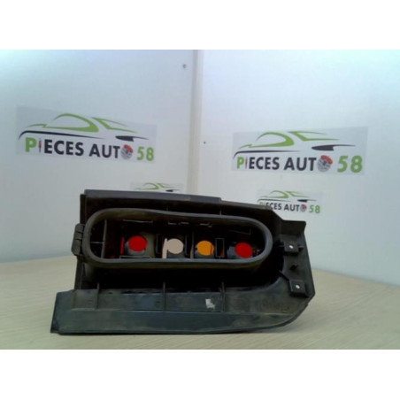 Feu arriere principal droit (feux) RENAULT ESPACE 1 PHASE 2 d’occasion