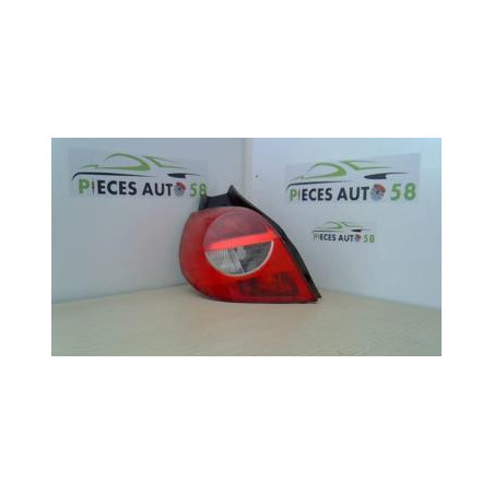 Feu arriere principal gauche (feux) RENAULT CLIO 3 PHASE 1 d’occasion