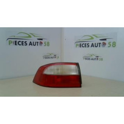 Feu arriere principal gauche (feux) RENAULT LAGUNA 2 PHASE 1 d’occasion