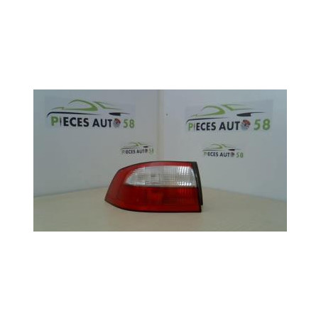 Feu arriere principal gauche (feux) RENAULT LAGUNA 2 PHASE 1 d’occasion