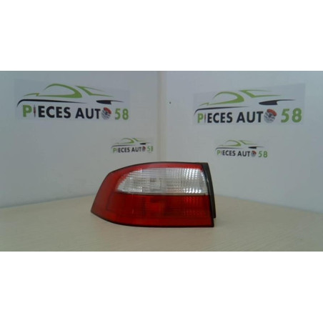 Feu arriere principal gauche (feux) RENAULT LAGUNA 2 PHASE 1 d’occasion