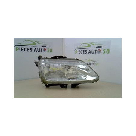 Optique avant principal droit (feux)(phare) RENAULT LAGUNA 1 PHASE 2 d’occasion