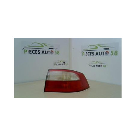 Feu arriere principal droit (feux) RENAULT LAGUNA 2 PHASE 2 d’occasion