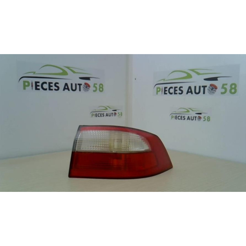 Feu arriere principal droit (feux) RENAULT LAGUNA 2 PHASE 2 d’occasion
