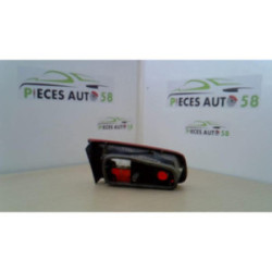 Feu arriere secondaire droit (feux) RENAULT LAGUNA 2 PHASE 1 d’occasion