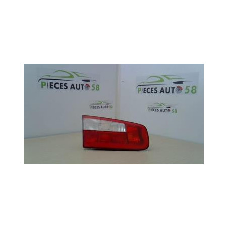 Feu arriere secondaire gauche (feux) RENAULT LAGUNA 2 PHASE 1 d’occasion