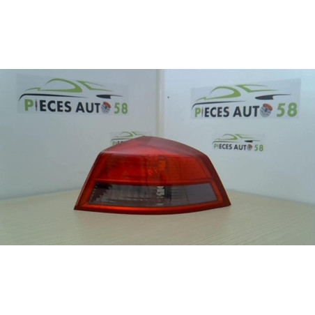 Feu arriere principal droit (feux) RENAULT VEL SATIS PHASE 1 d’occasion
