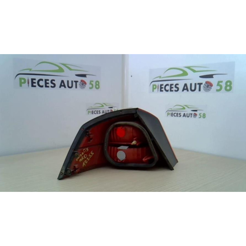 Feu arriere principal droit (feux) RENAULT VEL SATIS PHASE 1 d’occasion