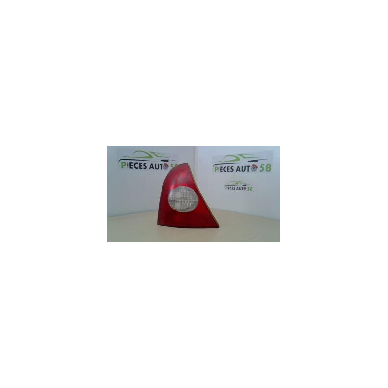 Feu arriere principal gauche (feux) RENAULT CLIO 2 PHASE 2 d’occasion