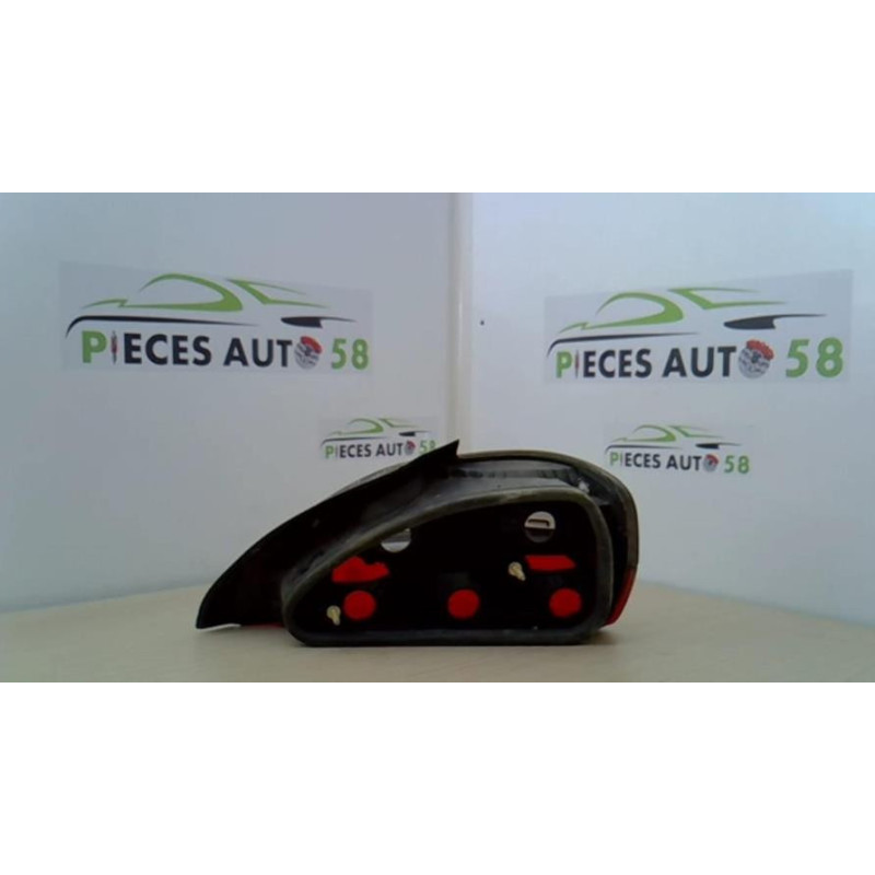 Feu arriere principal gauche (feux) PEUGEOT 306 PHASE 2 d’occasion