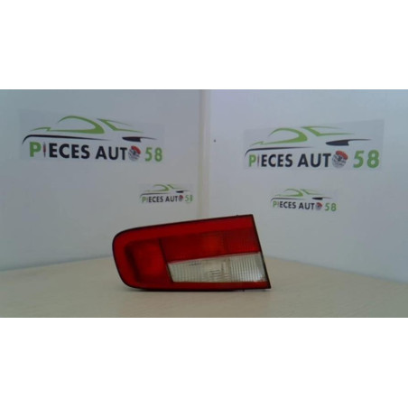 Feu arriere secondaire gauche (feux) RENAULT LAGUNA 2 PHASE 1 d’occasion