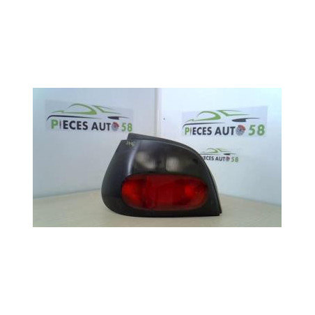 Feu arriere principal gauche (feux) RENAULT MEGANE 1 PHASE 1 d’occasion