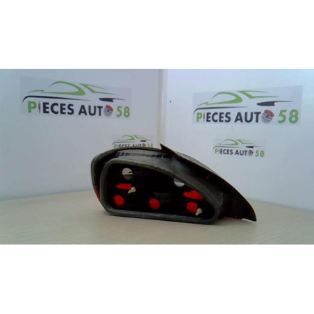 Feu arriere principal droit (feux) PEUGEOT 306 PHASE 2 d’occasion