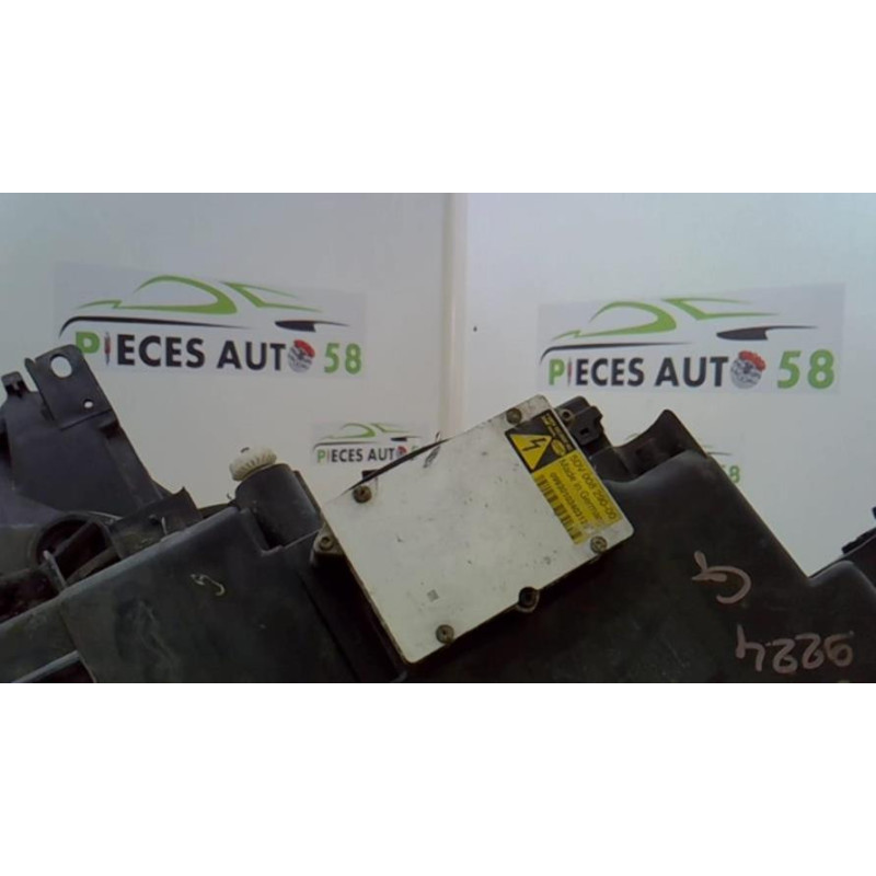 Optique avant principal gauche (feux)(phare) RENAULT GRAND ESPACE 4 PHASE 1 d’occasion