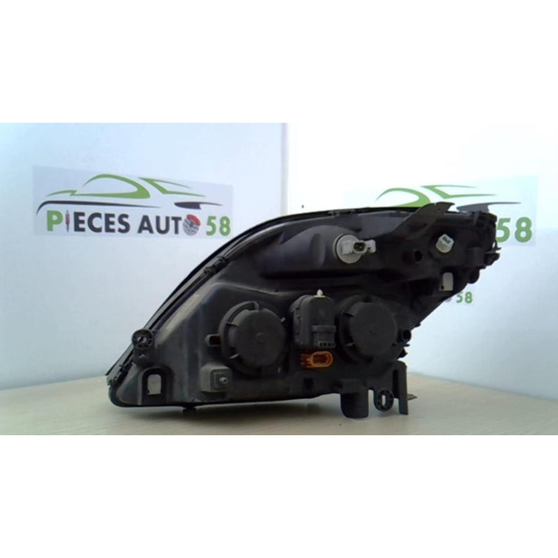 Optique avant principal droit (feux)(phare) RENAULT SCENIC 1 PHASE 2 d’occasion