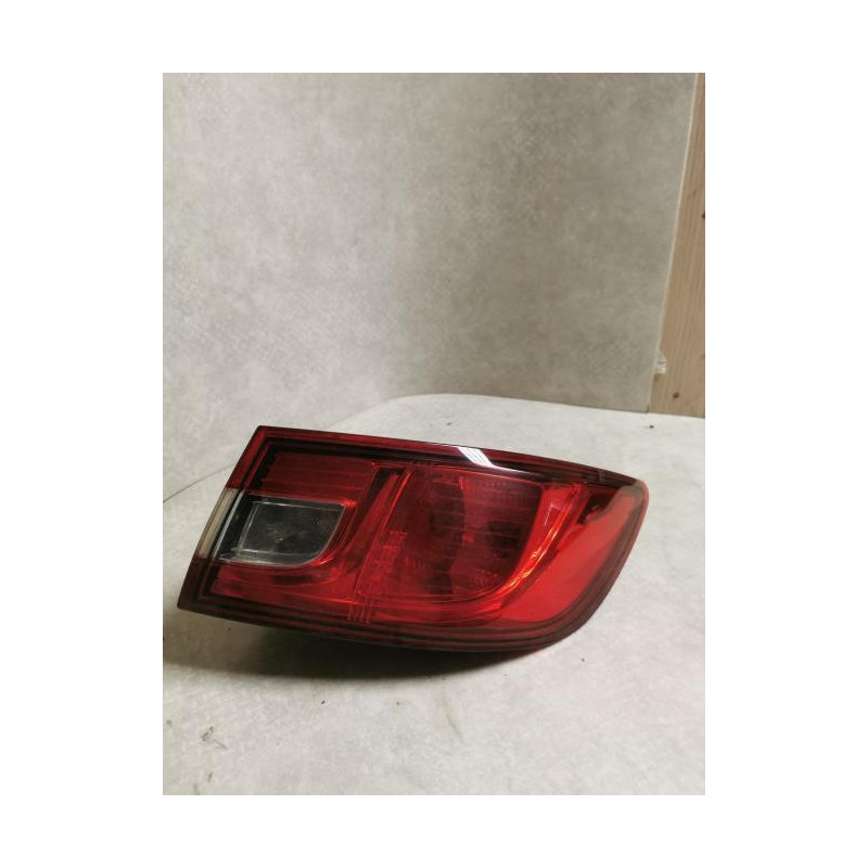 Feu arriere principal droit (feux) RENAULT CLIO 4 PHASE 1 d’occasion