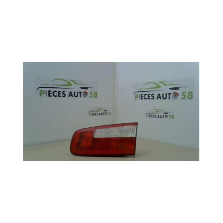 Feu arriere secondaire droit (feux) RENAULT LAGUNA 2 PHASE 1 d’occasion