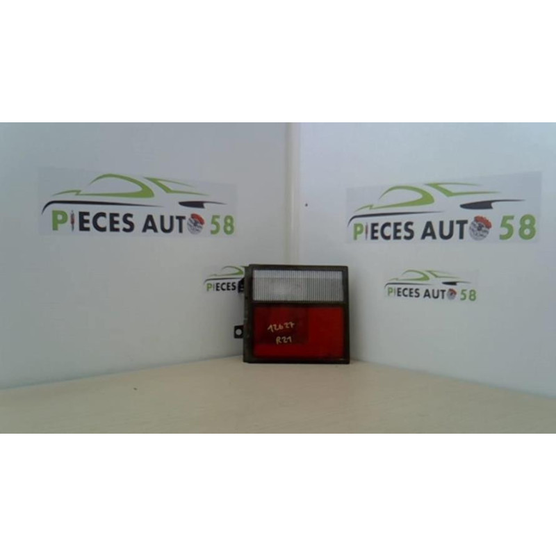 Feu arriere secondaire droit (feux) RENAULT R21 PHASE 1 d’occasion