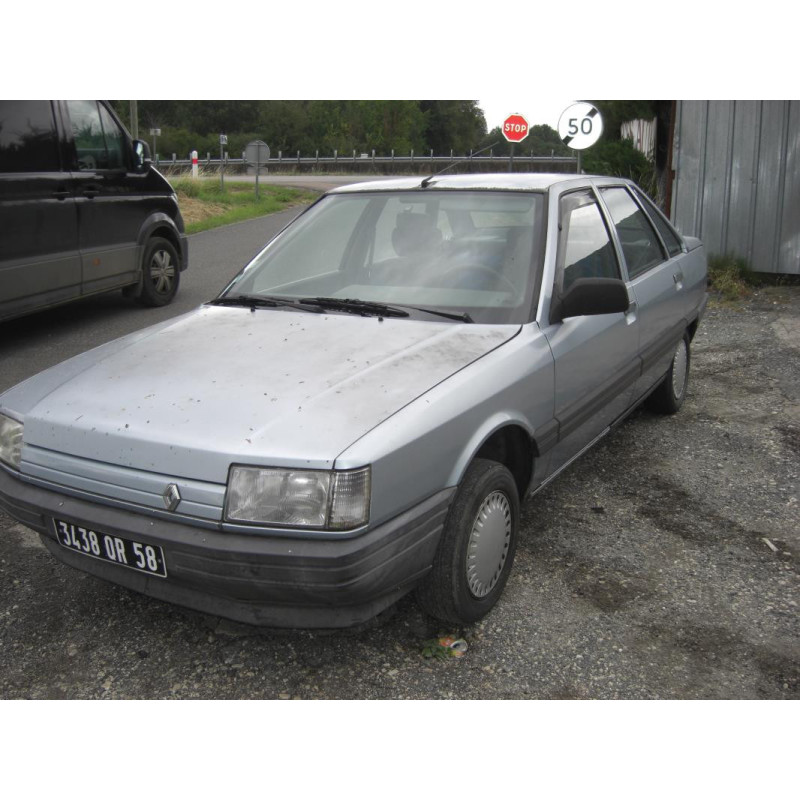 Feu arriere secondaire droit (feux) RENAULT R21 PHASE 1 d’occasion