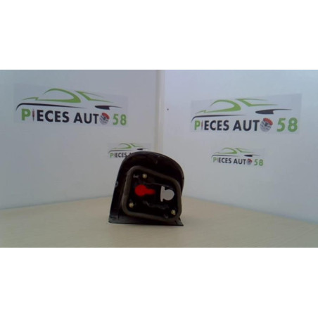 Feu arriere principal gauche (feux) RENAULT MEGANE 1 PHASE 1 d’occasion