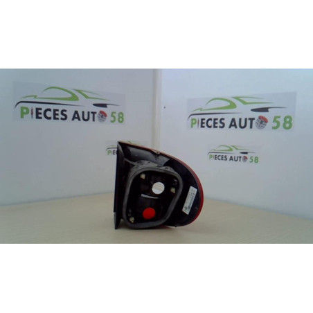 Feu arriere principal droit (feux) RENAULT MEGANE 1 PHASE 2 d’occasion