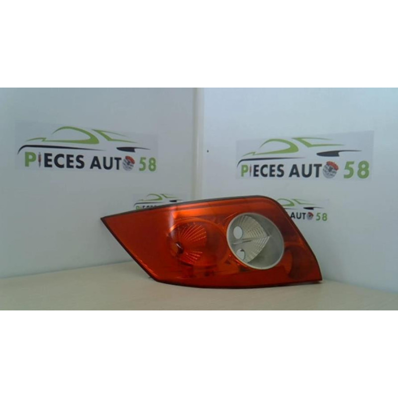 Feu arriere principal gauche (feux) RENAULT MEGANE 2 PHASE 1 CABRIOLET d’occasion