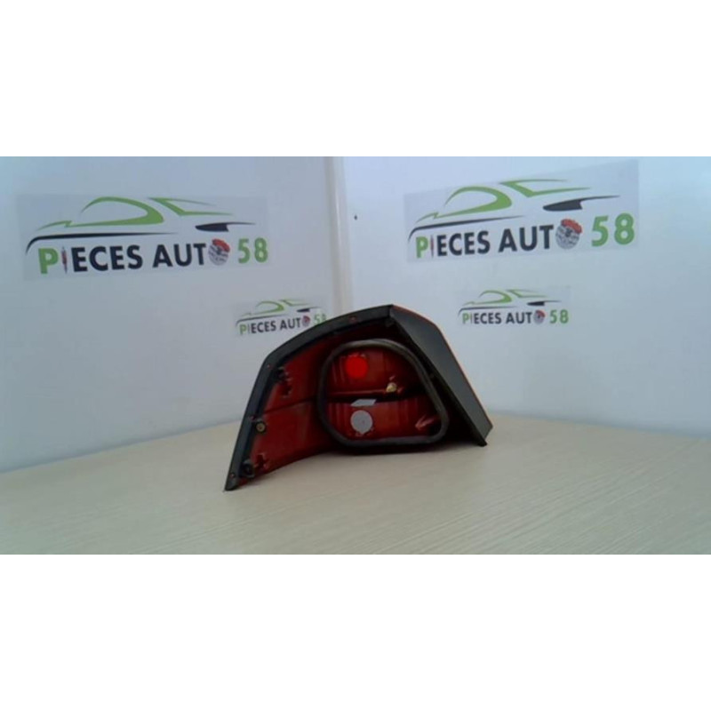 Feu arriere principal droit (feux) RENAULT VEL SATIS PHASE 1 d’occasion