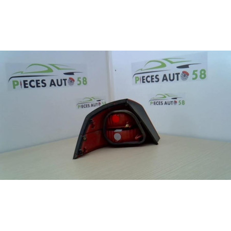 Feu arriere principal droit (feux) RENAULT VEL SATIS PHASE 1 d’occasion