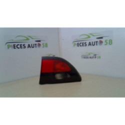 Feu arriere secondaire droit (feux) RENAULT MEGANE 1 PHASE 1 d’occasion