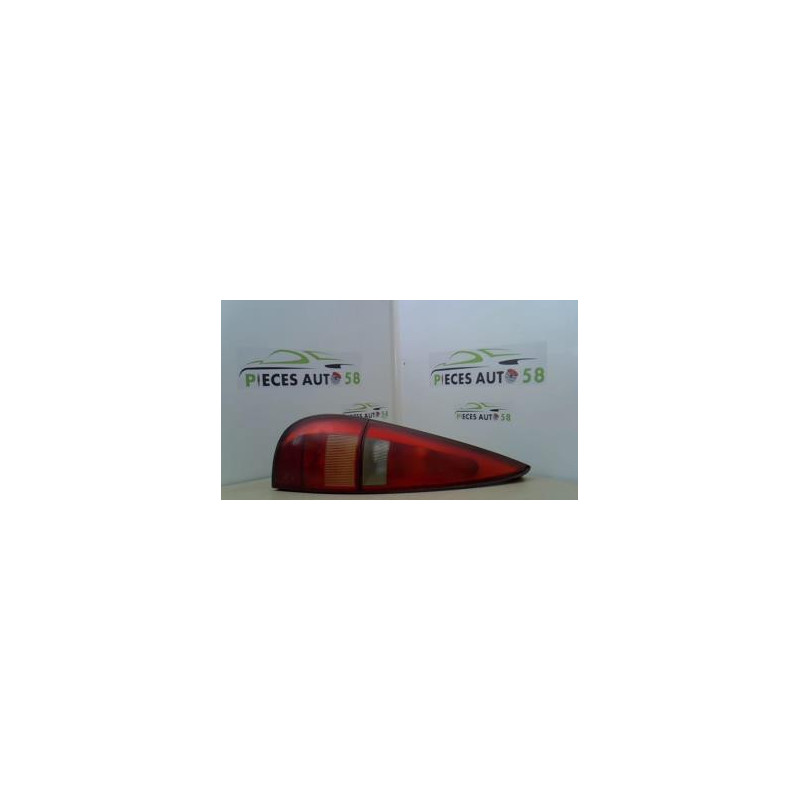 Feu arriere principal gauche (feux) RENAULT LAGUNA 1 PHASE 2 BREAK d’occasion