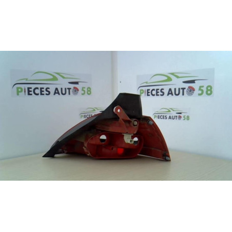 Feu arriere principal gauche (feux) RENAULT MEGANE 2 PHASE 1 d’occasion