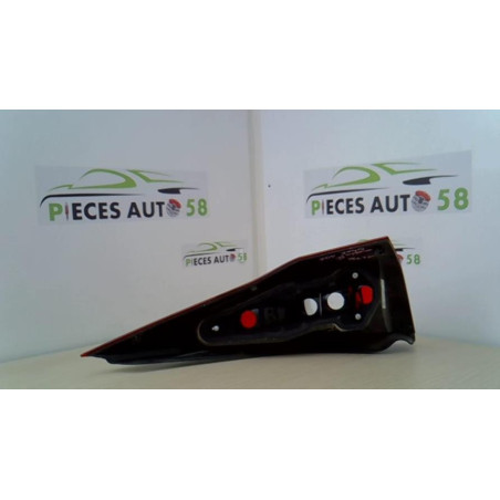 Feu arriere principal gauche (feux) RENAULT MEGANE 2 PHASE 1 BREAK d’occasion