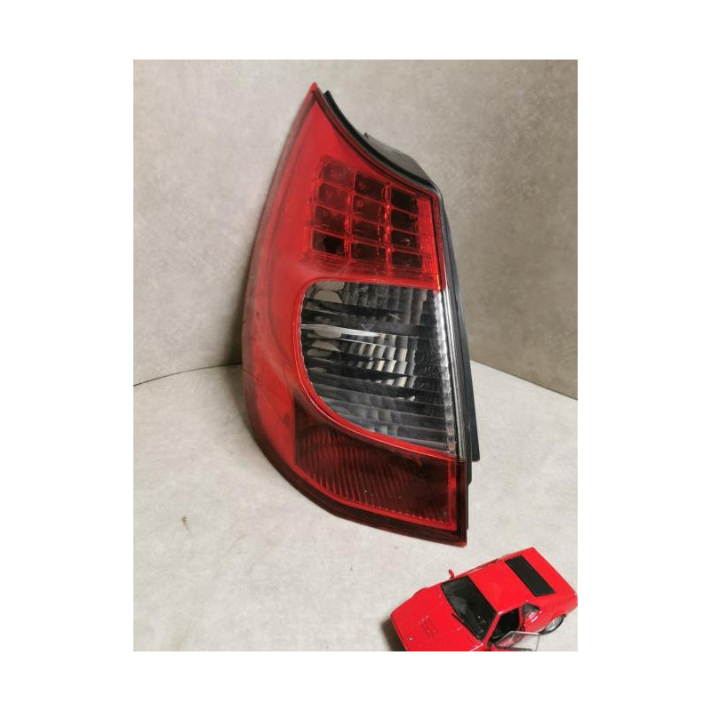 Feu arriere principal gauche (feux) RENAULT SCENIC 2 PHASE 1 d’occasion