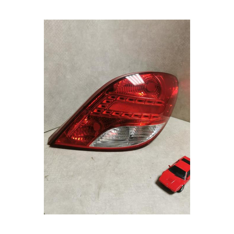 Feu arriere principal droit (feux) PEUGEOT 207 PHASE 2 d’occasion