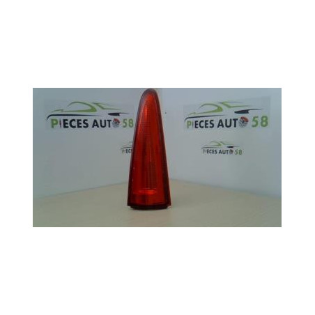 Feu arriere secondaire droit (feux) RENAULT KANGOO 2 PHASE 1 d’occasion