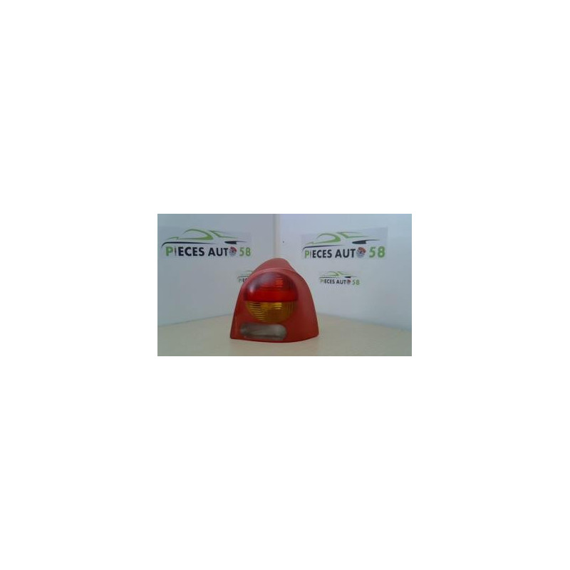 Feu arriere principal droit (feux) RENAULT TWINGO 1 PHASE 3 d’occasion