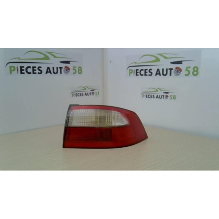 Feu arriere principal droit (feux) RENAULT LAGUNA 2 PHASE 1 d’occasion