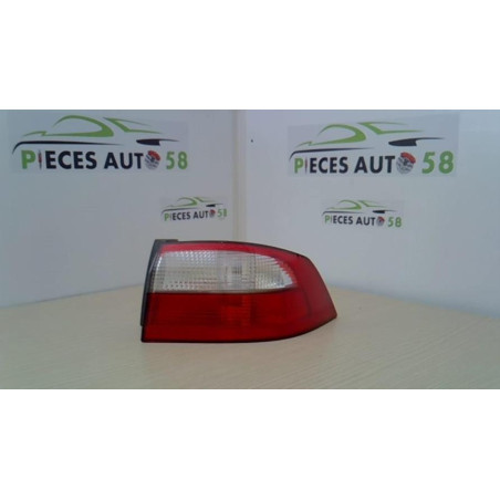 Feu arriere principal droit (feux) RENAULT LAGUNA 2 PHASE 1 d’occasion